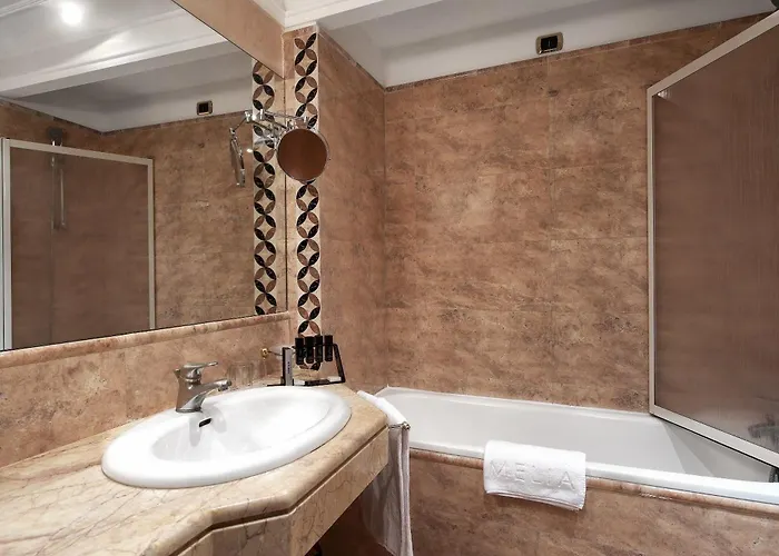 Aurelia Antica 4*